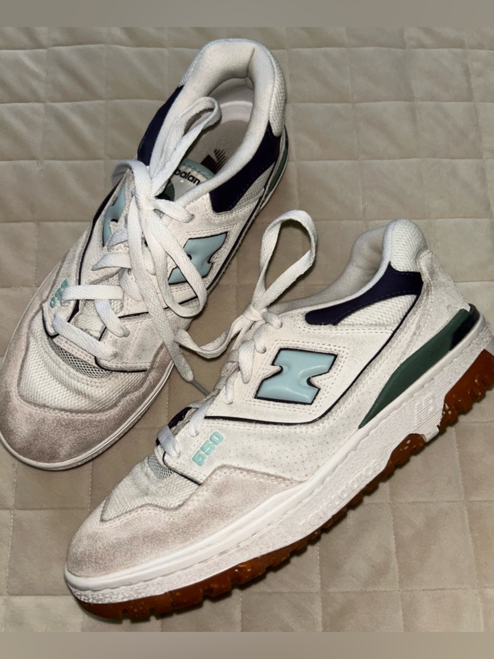 New Balance 550 'Sea Salt Winter Fog' Womens size 10. Suede needs cleaned